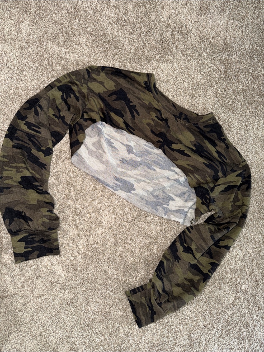 Camo Ultra Cropped Long Sleeve Sweater Top